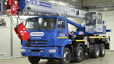 avtokran 32t 31m